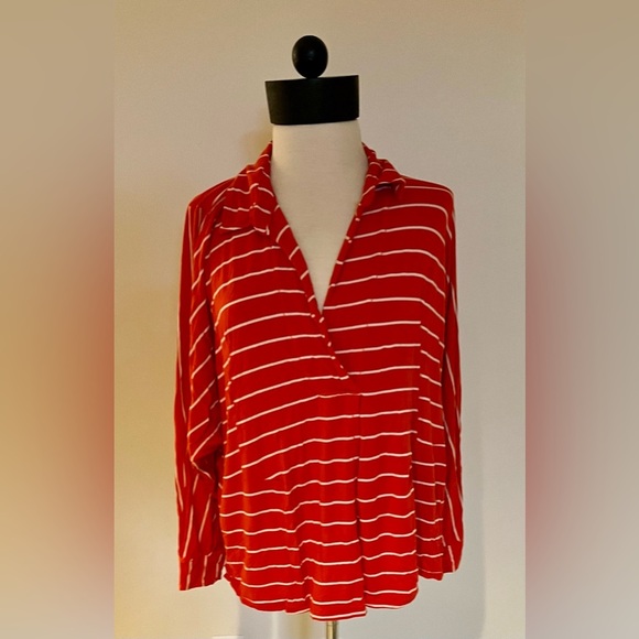 We The Free Tops - We The Free Vibrant Red and White Top women’s size S
